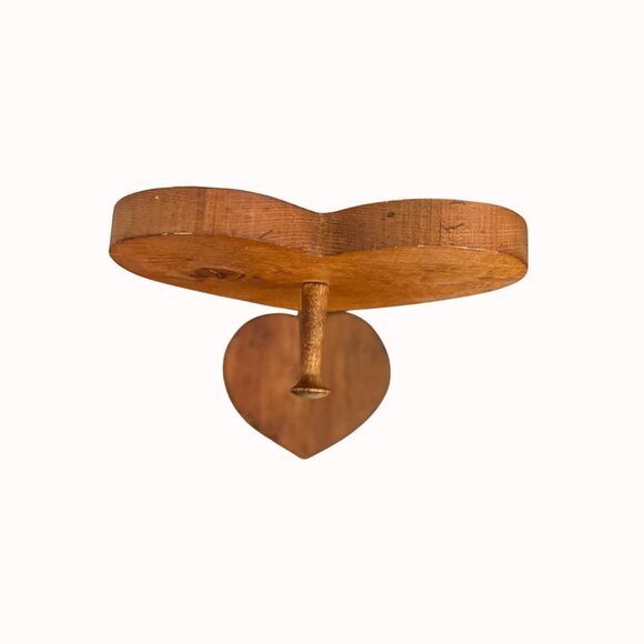 Christmas Mistletoe Ornament Display Stand Rustic Wooden Heart Stocking Holder - Picture 6 of 14